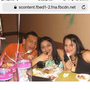 Meet your Posher, Sandy galeano